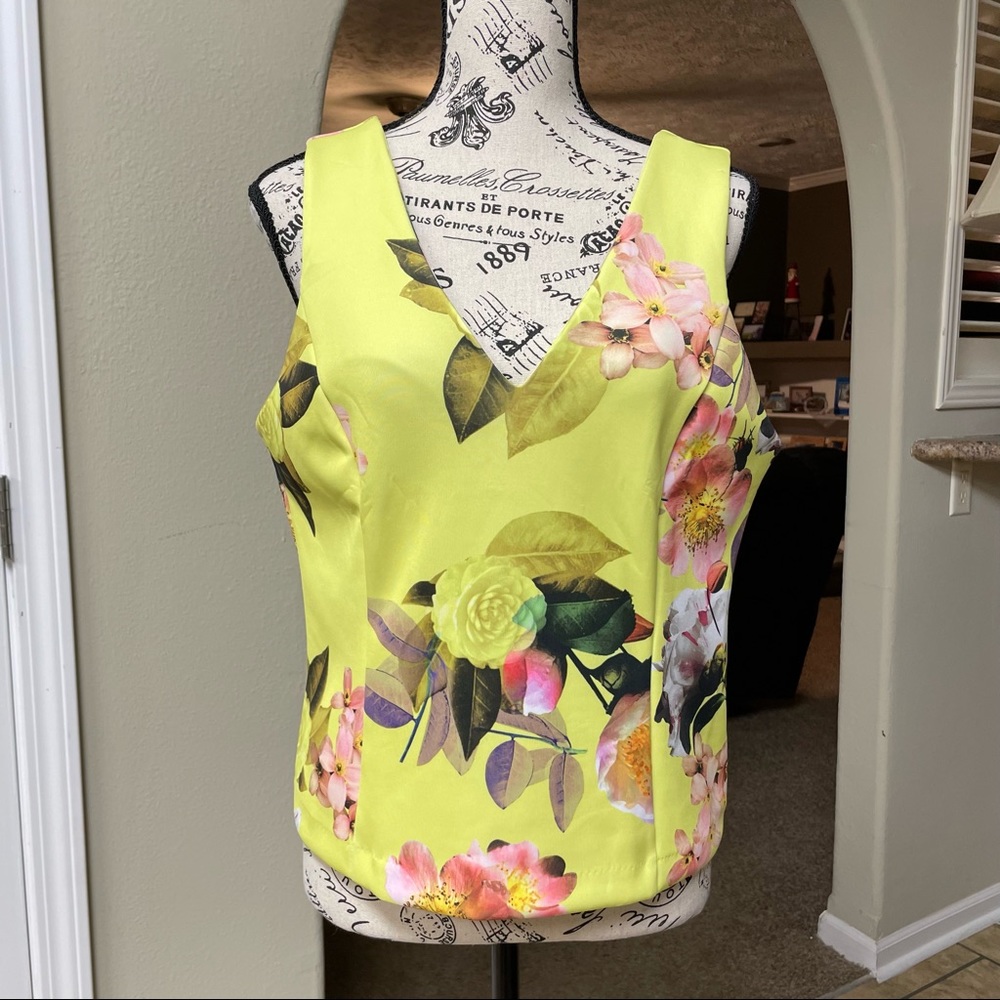 Bold Elements Sunday Elements Flora Sz Large Tank Top